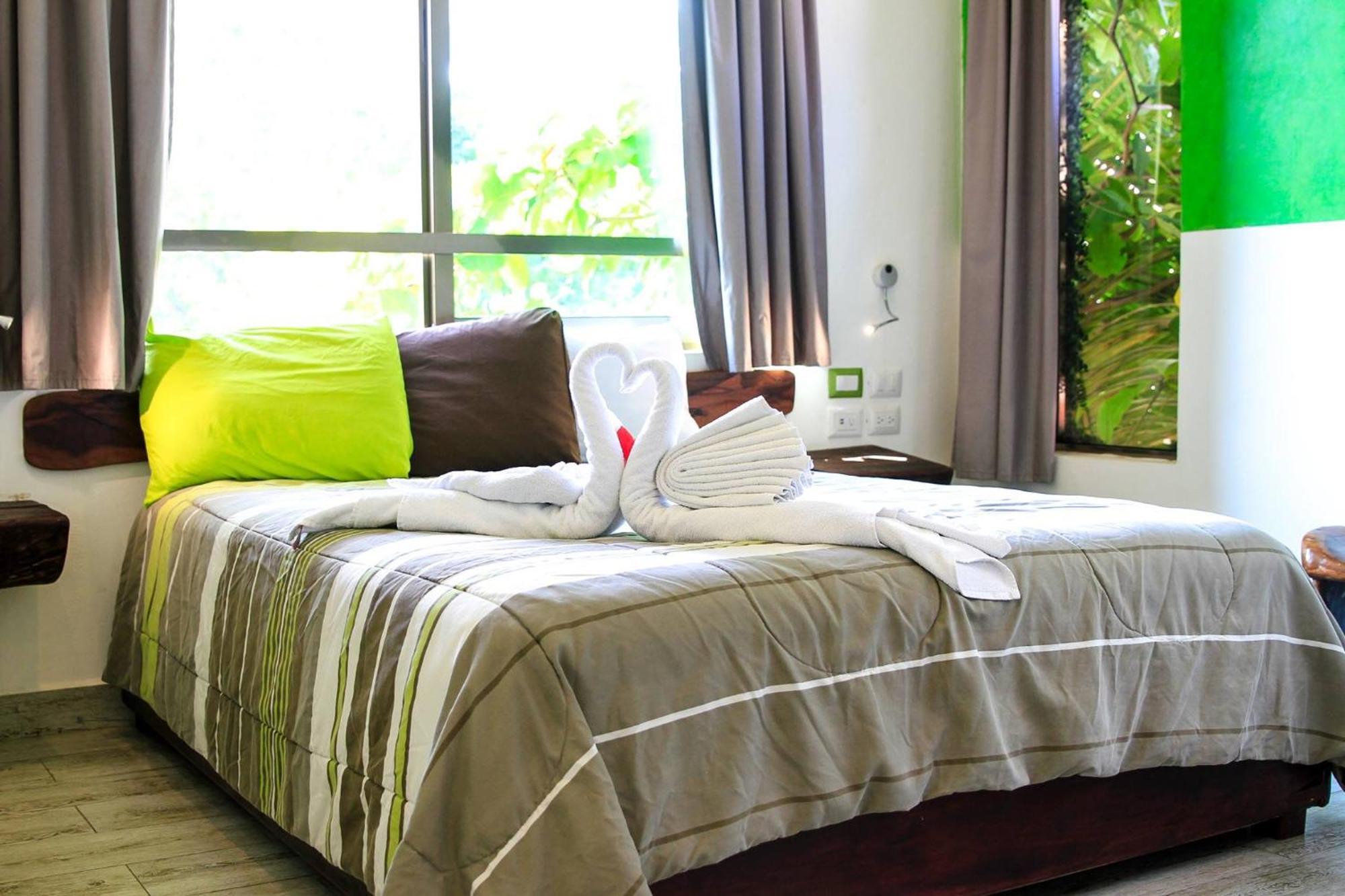 The Green Village Boutique Hotel Playa del Carmen Exteriör bild